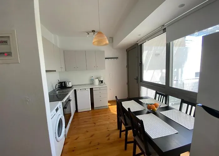 F R Apartment